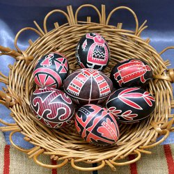 Подільська писанка