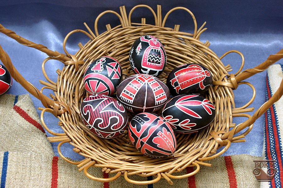 Подільська писанка