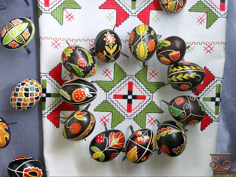 Подільська писанка