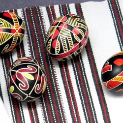 Подільська писанка