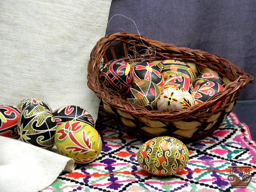 Подільська писанка