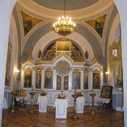 Церква-некрополь М. Пирогова